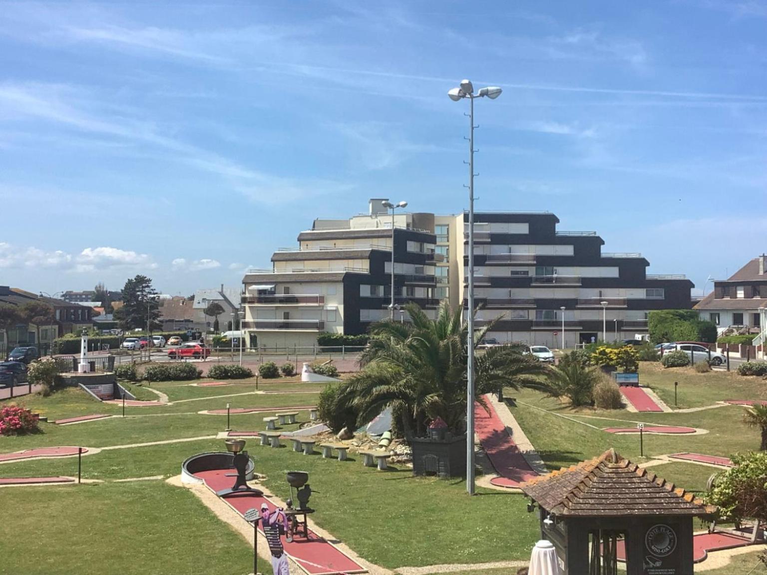 "O'Dbark" - Duplex 2 Etoiles - A 100M De La Plage Avec Jardin Courseulles-sur-Mer Ngoại thất bức ảnh
